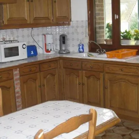 Independant Avec Jardin Clos, Terrasse Et Wifi, Au Centre De Senlis, Animaux Acceptes - Fr-1-376-52 펜션